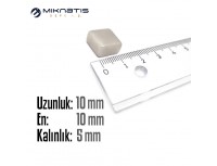 Boy: 10mm - En: 10mm - Kalınlık: 5mm Neodyum Mıknatıs