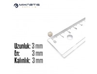 Boy: 3mm - En: 3mm - Kalınlık: 3mm Neodyum Küp Mıknatıs